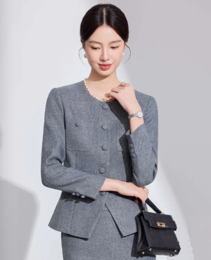 ǳ��ɫŮ��װ���ƣ�ͨ�ڹ�ֵ�����ս��